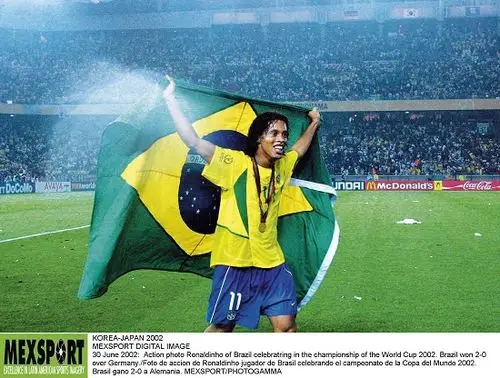 疑将在全球 疑将在全球